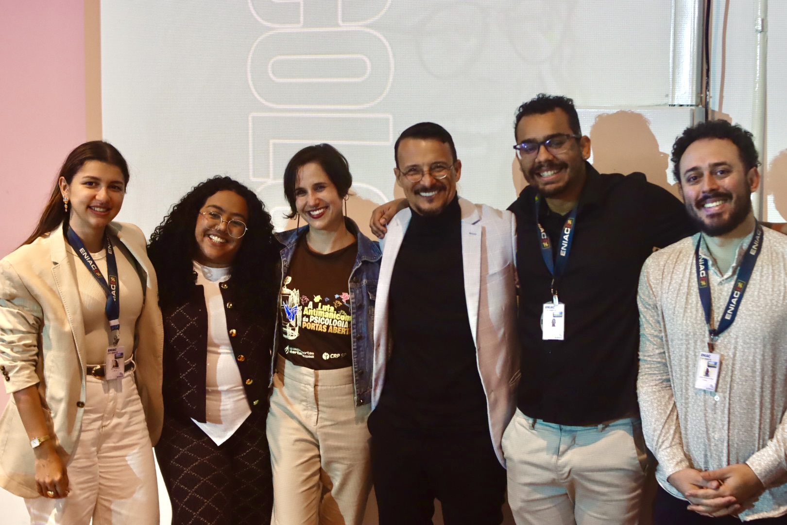 Grupo de participantes em evento de Psicologia do ENIAC